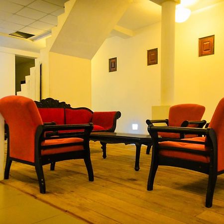 Rainbow Beach Hotel Негомбо Екстер'єр фото
